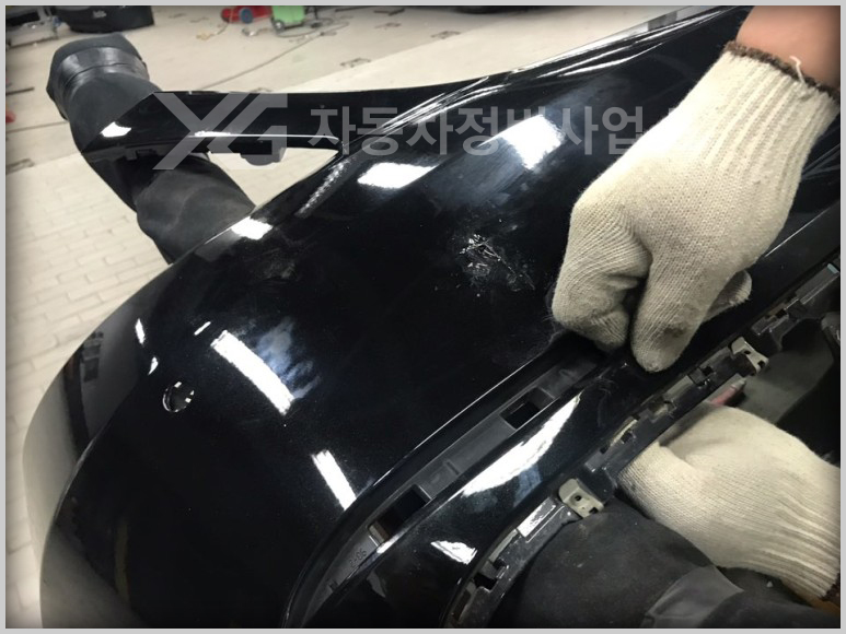 [YG 자동차 정비 공장]에서 벤츠 S350,후 범퍼 수리복원작업